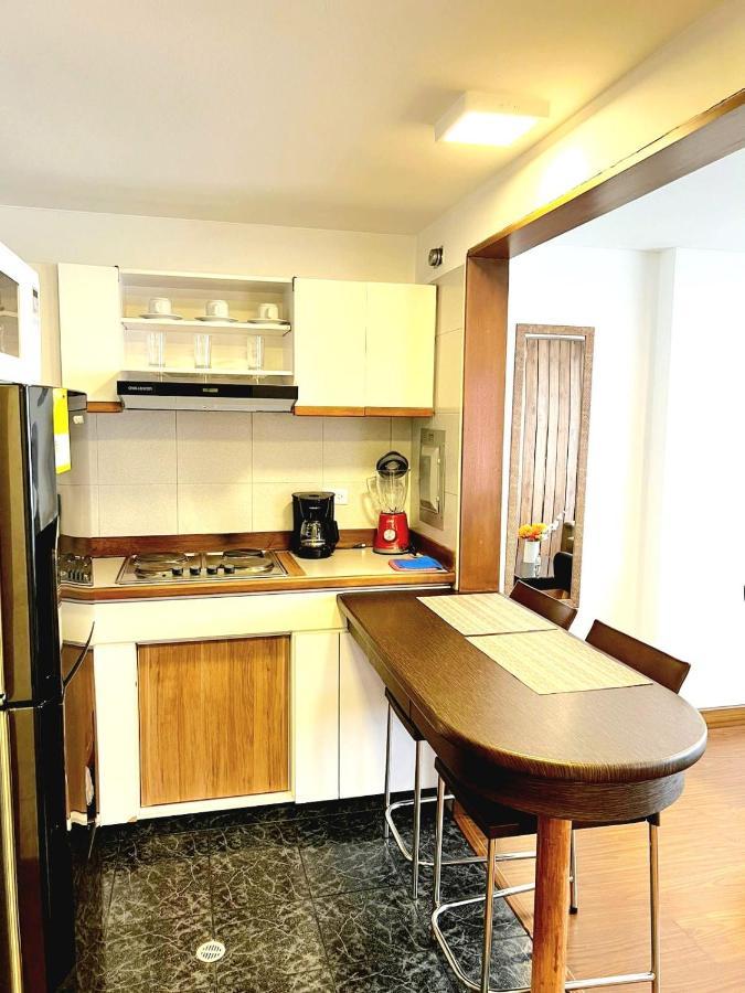 Acogedor Apartasuite Cerca Al Parque De La 93 Bogotá Exterior foto