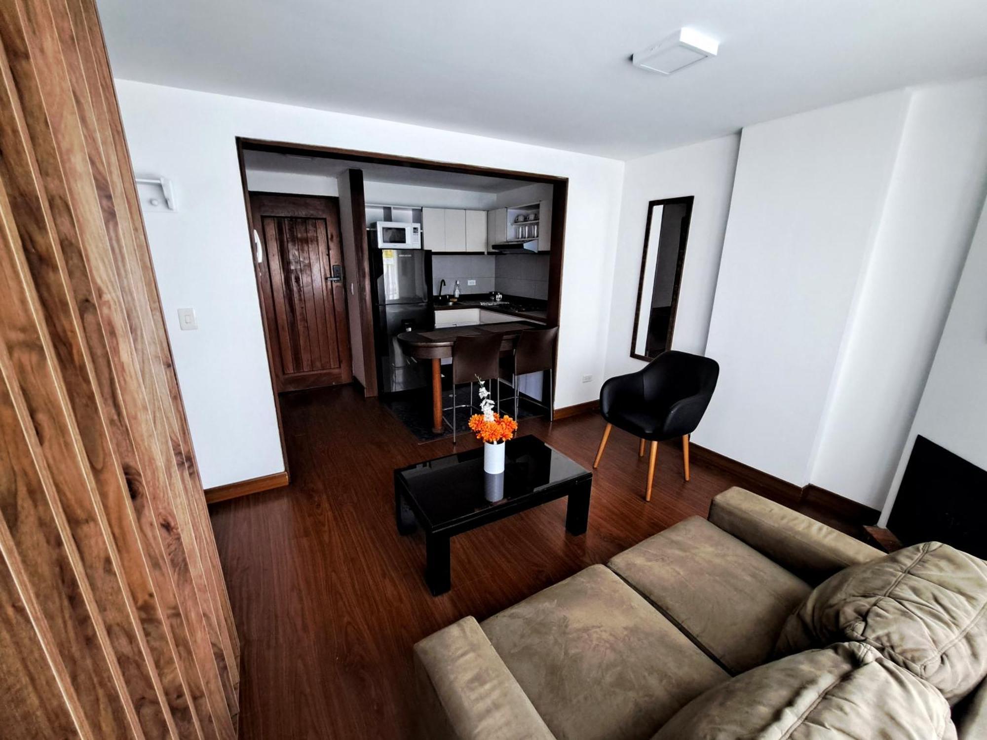 Acogedor Apartasuite Cerca Al Parque De La 93 Bogotá Exterior foto